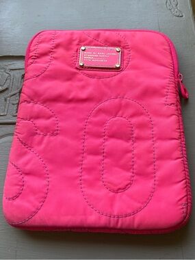 Marc Jacobs pink carrying case for iPad/tablet